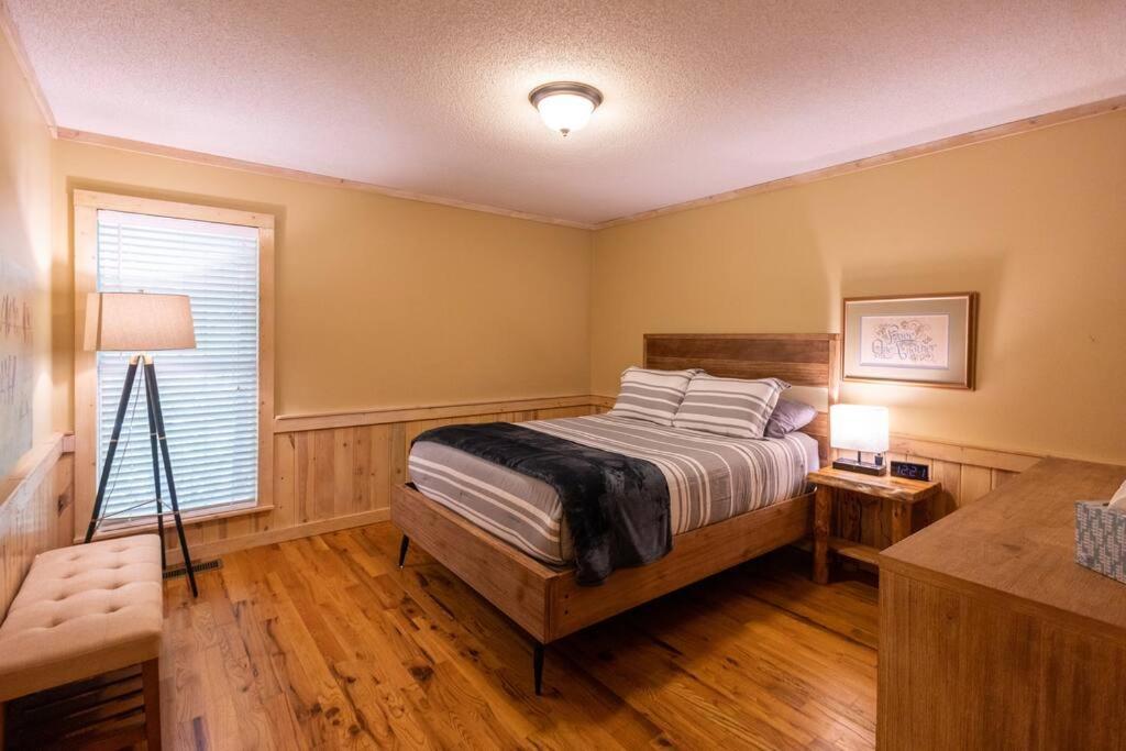 Pet Friendly Luxury Cabin Near Helen With Fire Pit Cleveland Exterior foto