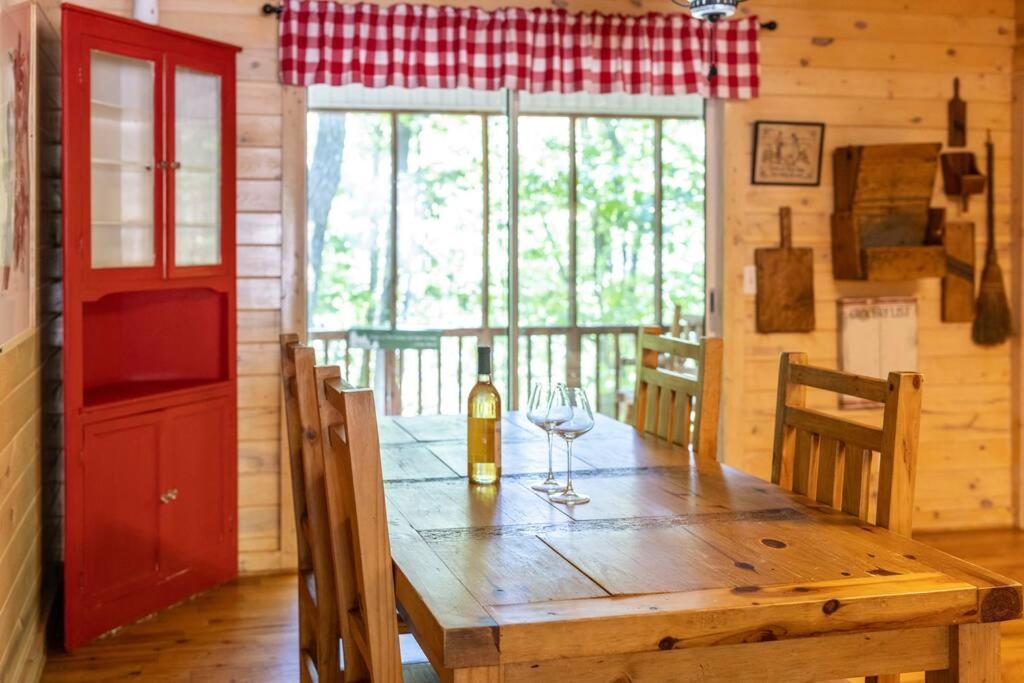 Pet Friendly Luxury Cabin Near Helen With Fire Pit Cleveland Exterior foto